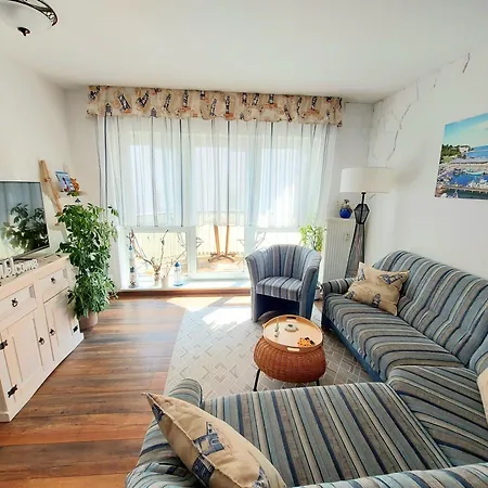 Komfortferienwohnung Leuchtturm * Sassnitz