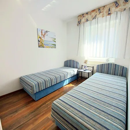 Appartement Komfortferienwohnung Leuchtturm *